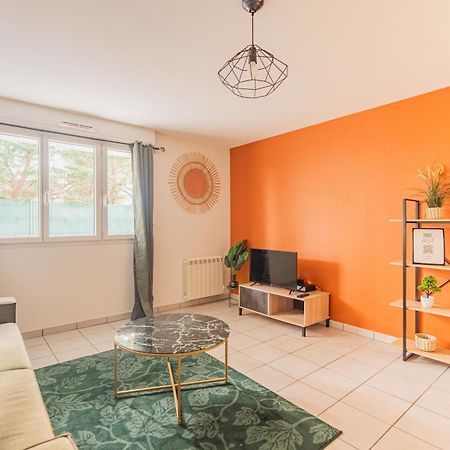Appartement Tout Equipe A 3 Min Gare Annemasse - Ideal Famille Ou Pro - Parking Inclus Ville-la-Grand Exterior photo
